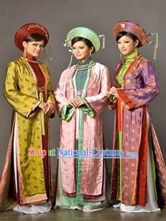 Traditional Vietnam Costumes