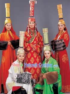 Mongolian Clothing